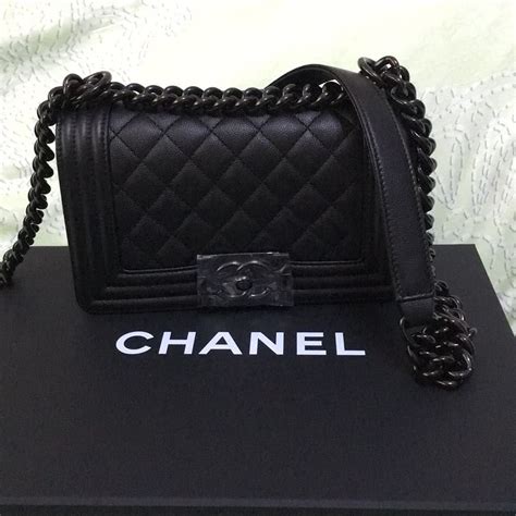 chanel boy small size so black|chanel le boy small dimension.